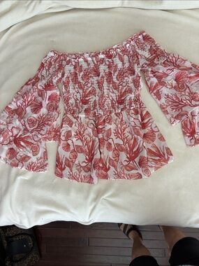 VENUS Coral Print Top